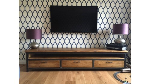 MASİF AHŞAP ESKİTME TV SEHPASI - FU433 MASİF AHŞAP ESKİTME TV SEHPASI - FU433