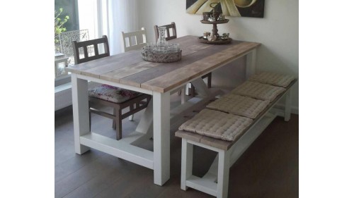 BEYAZ ESKİTME DOĞAL AĞAÇ YEMEK MASASI - YM401