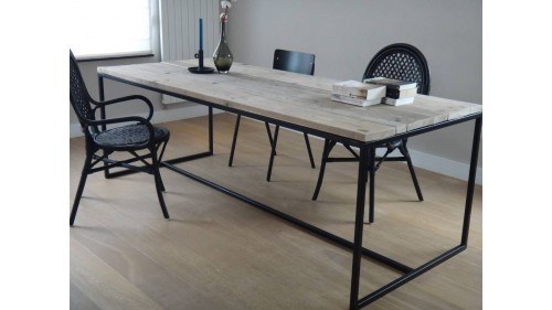 MODERN TASARIM METAL AYAKLI AHŞAP MASA MODELİ - YM203